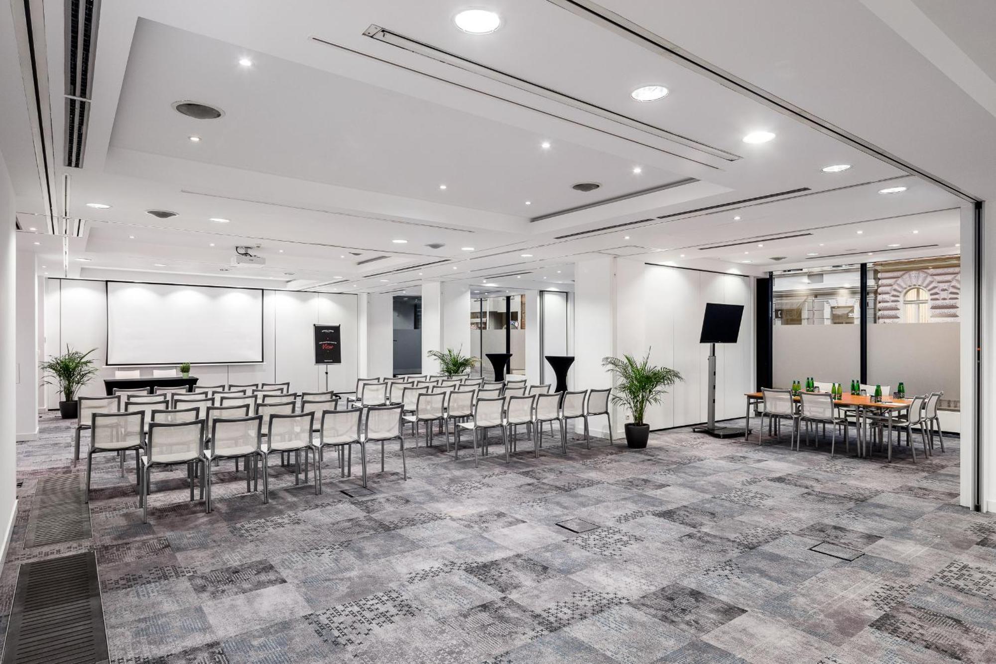 Vienna House By Wyndham Andel's Otel